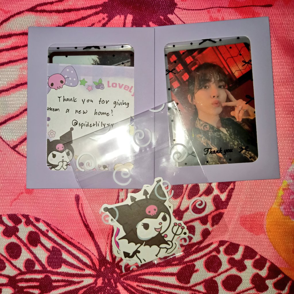 happybiscus's tweet photo. Received my PCs! Thank you so much @spiderlilyyy ♡ Super safe packaging, hindi tinipid!♡♡ https://t.co/0rSaj13Mpi