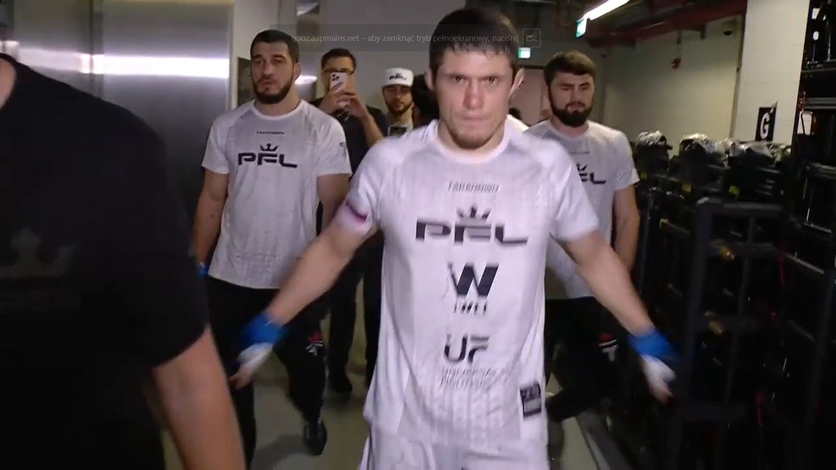 Shamil Musaev, były zawodnik KSW właśnie wchodzi do oktagonu na #PFLDubai zawalczyć o tytuł mistrza świata PFL w wadze półśredniej. 

Walka o miano najlepszego zawodnika kategorii półśredniej poza UFC.