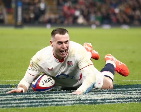 anthonyboutall's tweet photo. Come on England! #SwingLow #ENGWAL #SixNations 🏴🏴🏴 https://t.co/0hWmXeAQek