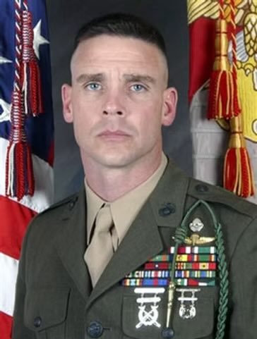 op_hawkeye's tweet photo. 2.7.2007 ~ Sergeant Major Joseph Ellis 🇺🇸
#OpHawkeyeRemembers #JosephEllis #1stForceRecon #3dReconBn #PurpleHeart
#AlwaysBesideYou #MarineRecon #Operation_Hawkeye
📜 https://t.co/5IxDKYTuqk
📜 https://t.co/9FtWKo57k9
📜 https://t.co/76dxLEX8ao
📰 https://t.co/tCVOwKYlmV
📰 https://t.co/NP9yScgtQM