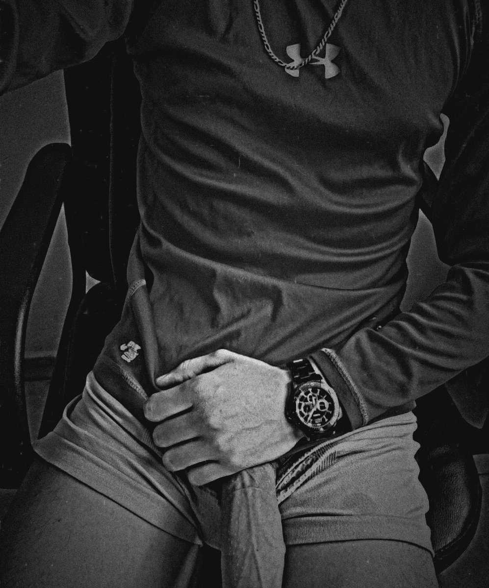 OnlyFeerxx's tweet photo. Veins 🥵 https://t.co/xGTYrWYpwv
