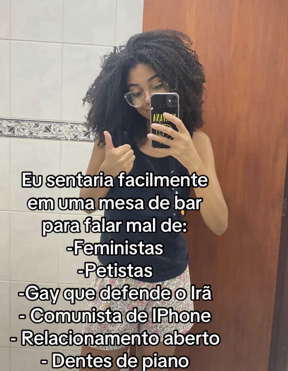 Helen 🐍 tweet media