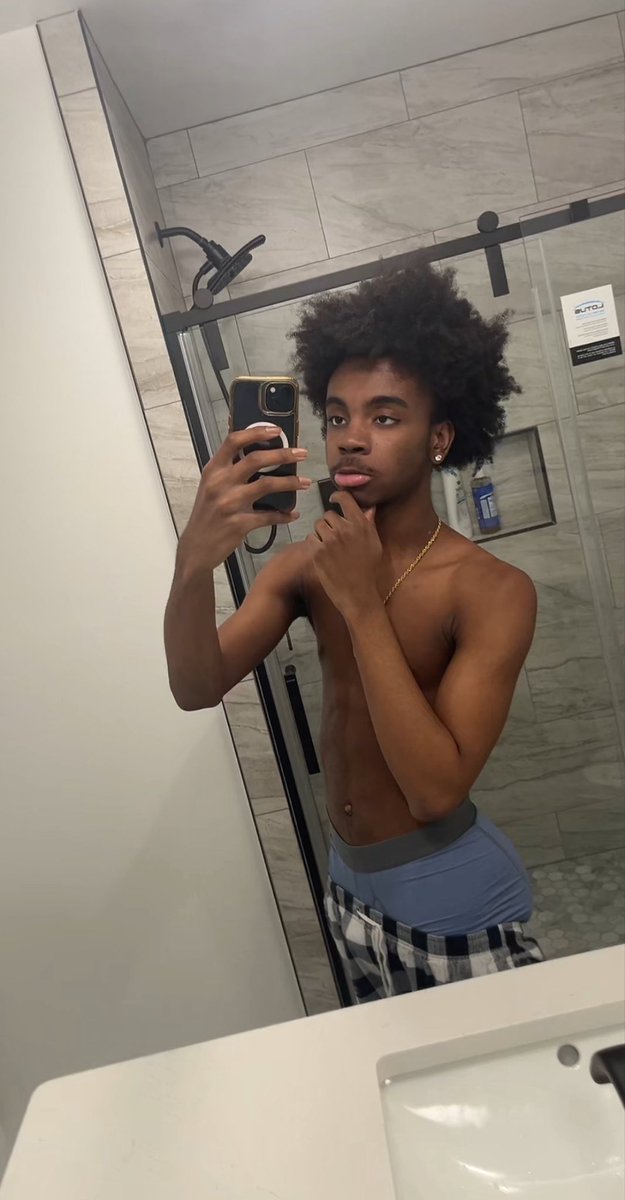 fendifray's tweet image. Hey X