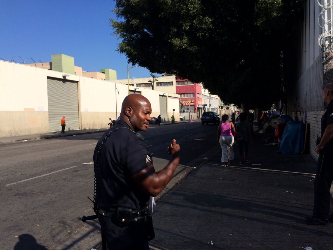 ofcrdeonjoseph's tweet image. Parents. Please stop telling your children the police are going to get them.  

So I was in Skid Row yesterday. I was talking to folks in front of a shelter and as I walked past a woman with three beautiful children, I heard the mother say to her olderst daughter “Here she is…