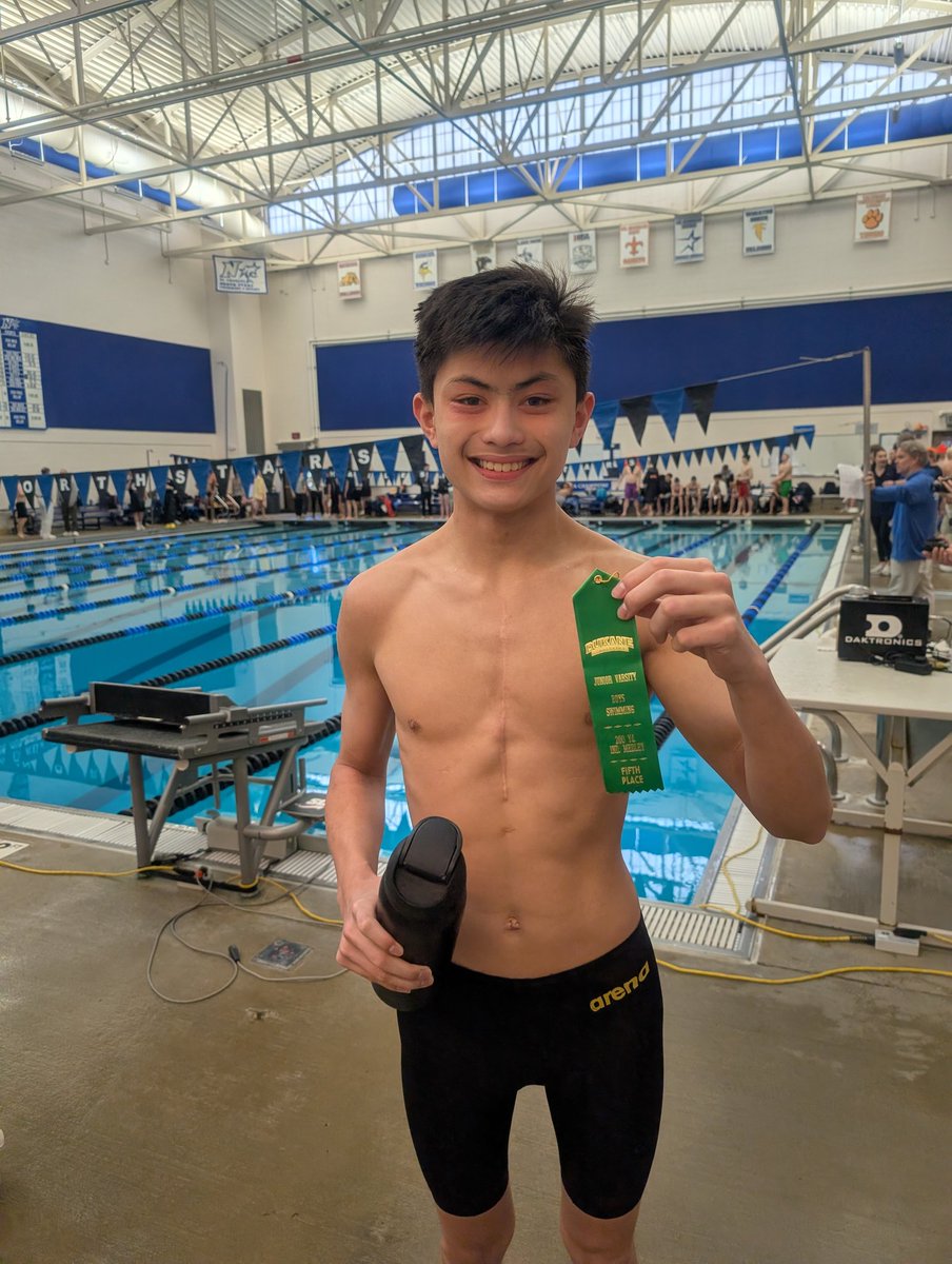 Lake Park Swim Team tweet media