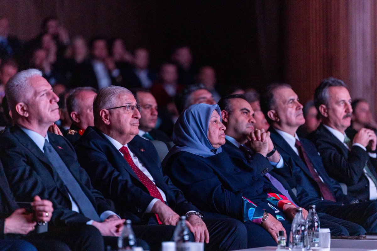 omerrcelik's tweet photo. “Özdemir Bayraktar | Bu Dünyadan Bir Akıncı Geçti Belgeseli”ni mutlaka izleyin. 

Vatanseverliğin azim ve adanmışlıkla donanmış hikayesine şahit olacaksınız. 

Teknofest kuşağı görecek ki, “anlatılan senin hikayendir”

Tamamı için 👉 https://t.co/8DU2ISY0lR https://t.co/LH01yBnCE1