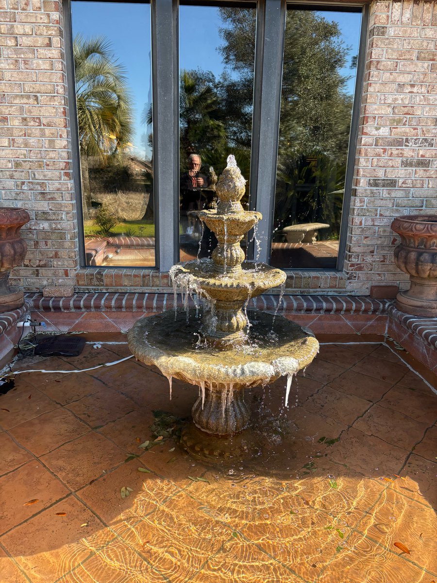 DonChurchwell's tweet photo. Greetings from sunny north Florida! Well, it was sunny a week ago, but COLD. They say next week will be shorts and flip flop weather. https://t.co/PE0JIuyxhm