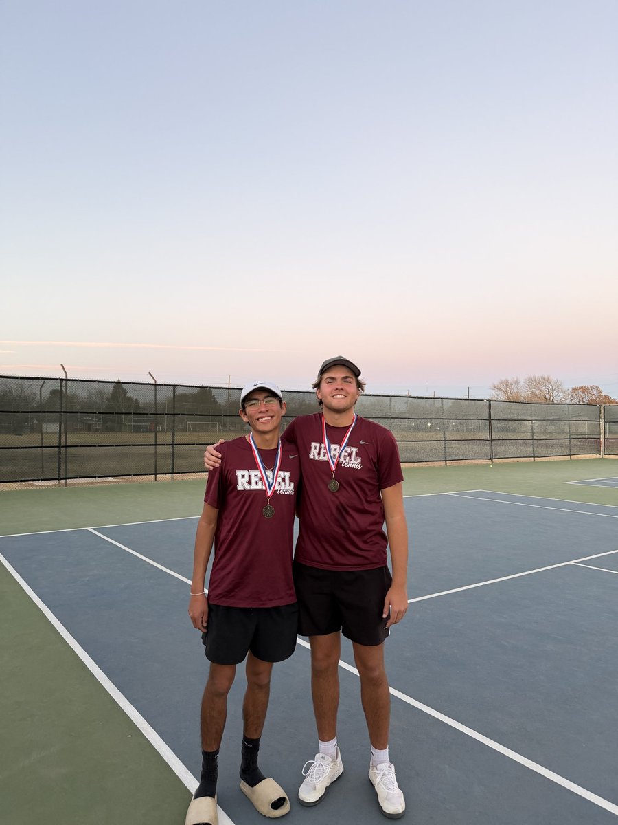 Rebel Tennis tweet media