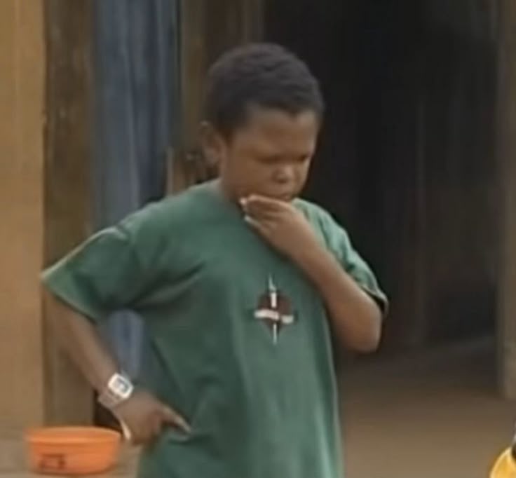 legendsoffer's tweet image. My life dey like update wey never finish downloading 😭