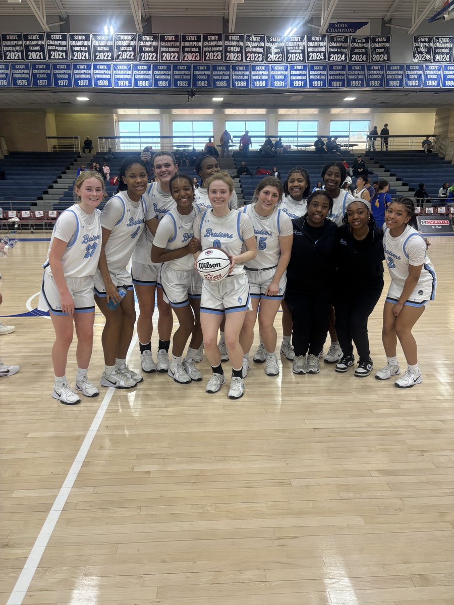 BruiserSports tweet media