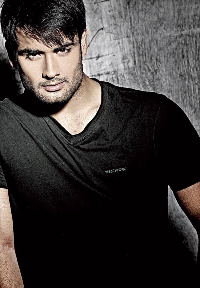 #VivianDsena never planned to be an actor, destiny chose him. Being launched under Balaji felt predestined.
Bt beyond destiny, its his sheer hard work, learning, facing challenges, and rising stronger every time🔥

#18YearsOfVivianMagic
+
