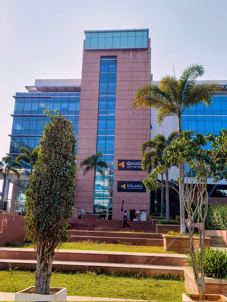 HarshSingh0026's tweet photo. Day 11 ✅ of #30DaysOfCode

Today, the whole day went into attending the tech event Code &amp; Cold Pizza organized by
#TechnexusCommunity

The event was mostly focused on AI, Agents, RAG, Vibe Coding, and more
An amazing learning experience — day well spent!

@MrAzEE13

#Networking https://t.co/vGJC32dG3H