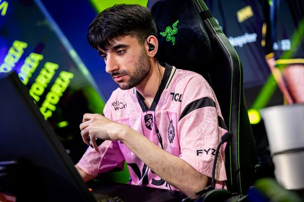 i would like to nominate TEAM ITALY 🇮🇹 for the Esports Nations Cup bipo ...