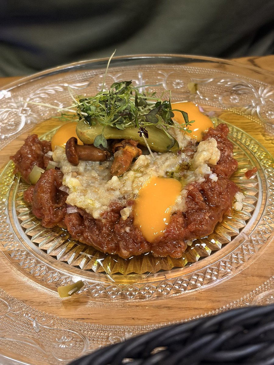 Agent Śledź (vel. <a href="/kolaczkrzysztof/">Krzysztof Kołacz</a>) i posterunkowy Tatar. Z tego knucia może się coś w niedługim czasie urodzić. Życzymy Wam miłego sobotniego wieczoru i udanej niedzieli. 
#NaszaRzecz🍀