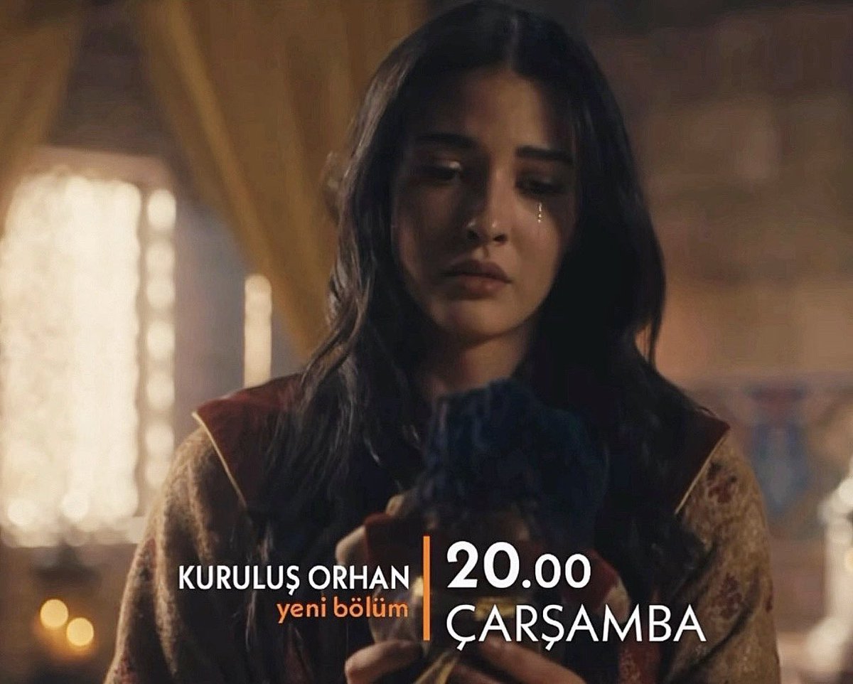 Miaray75401403's tweet photo. Nilüfer's beauty is breathtaking. Our🪷 is holding Defne's toy in her hands😢. Was Nilüfer's little sister exposed as the traitorous one, and is defne's end near?
MahassineMerabet #MahassineMerabe
NilüferHatun #NilüferHatun https://t.co/xUCK07WM8A