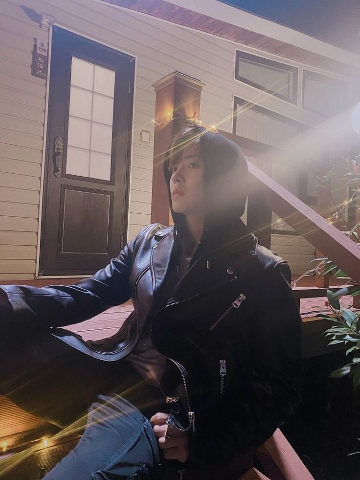 selfolssi ♤ tweet media