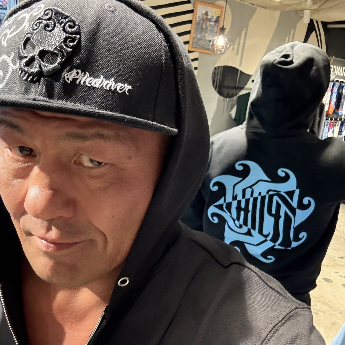 2/8日曜日のパイルドライバーには、シャチョー鈴木みのるもいます