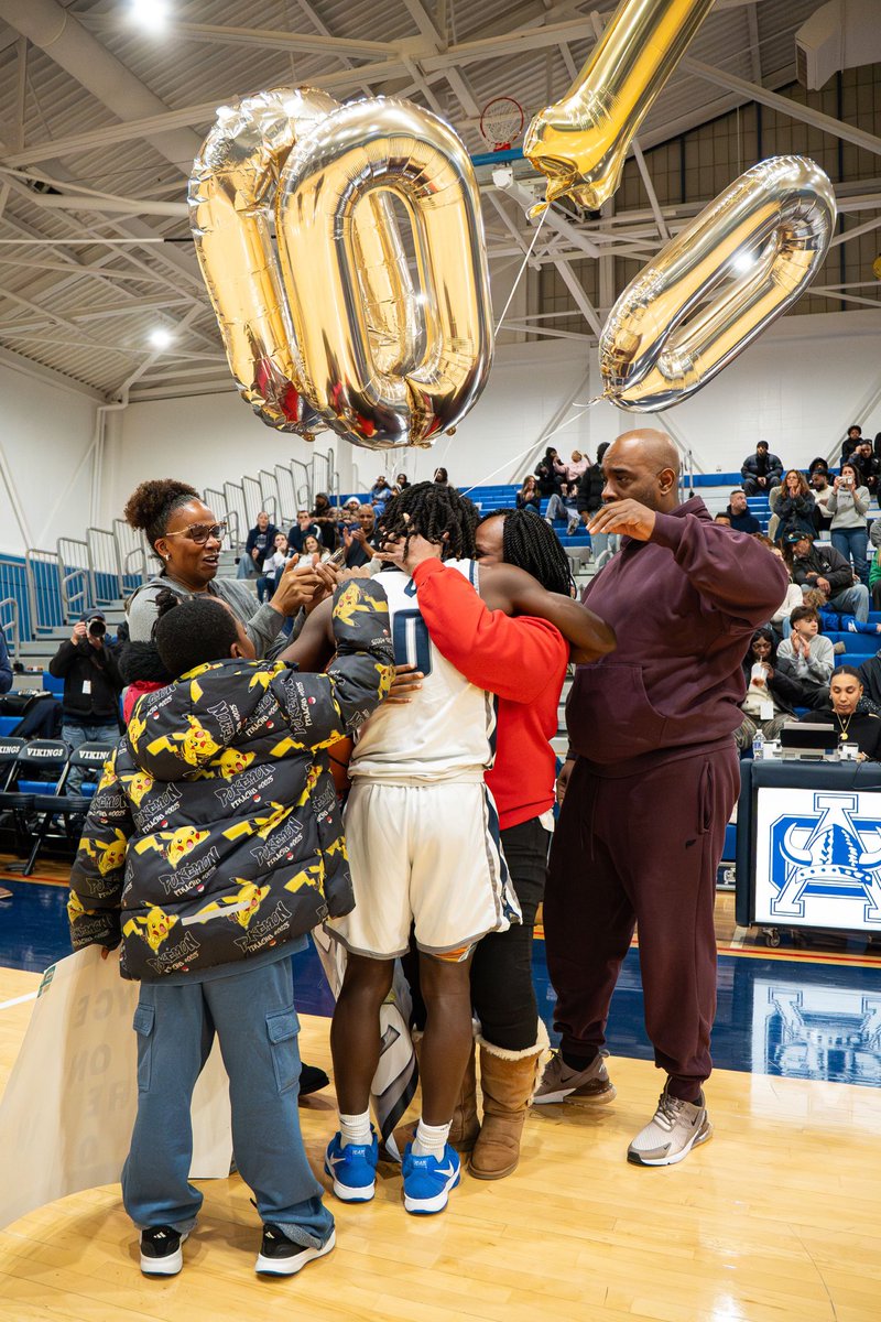 Bryce Clark tweet media