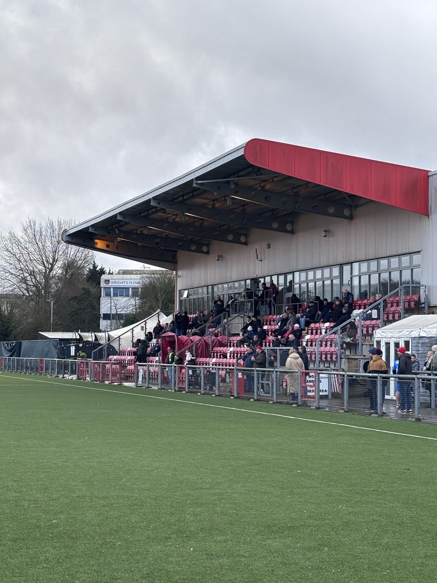 pelwezza's tweet photo. @TonyIncenzo @NonLeagueCrowd @fcbusiness @IsuzuUKPR @Isuzuuk https://t.co/2mQ6n17a75