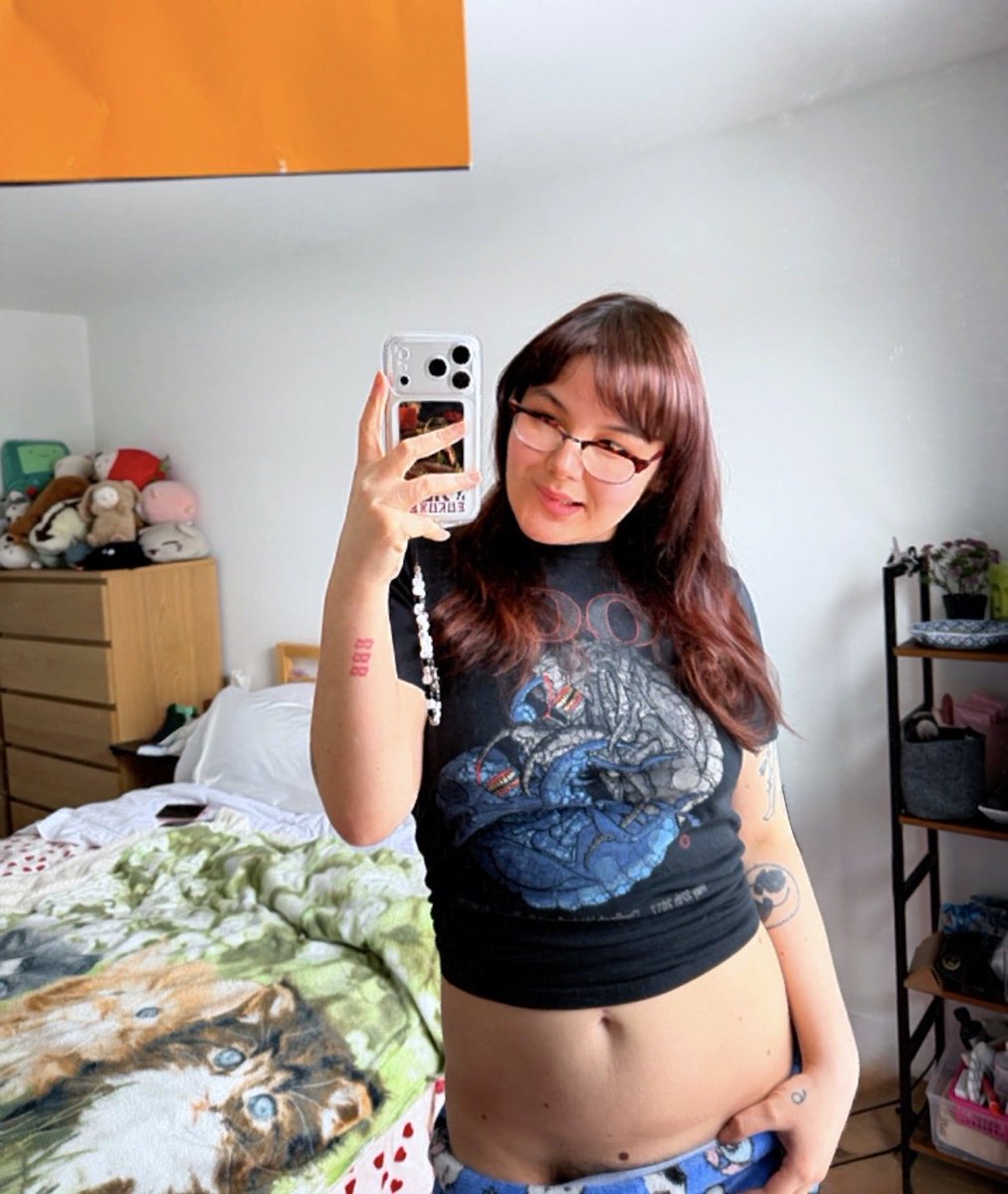 GoodGoodMars's tweet image. Can I interest you in some me?