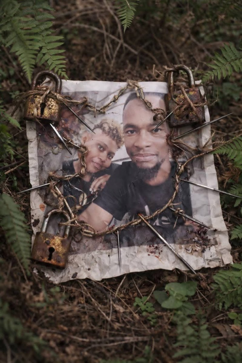 AdvoBarryRoux's tweet image. Repost until it reaches the owners.

Witchcraft is real