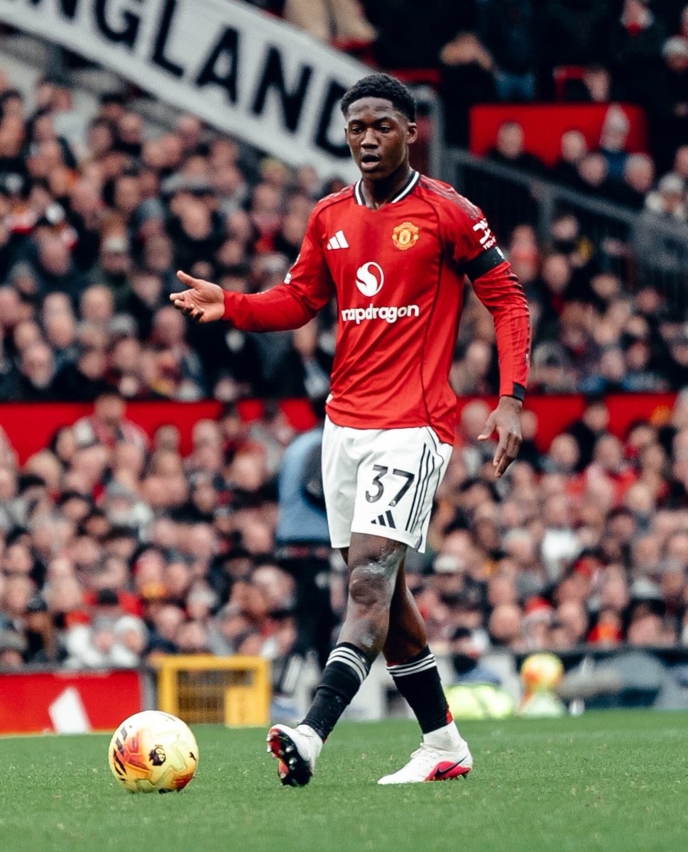 (Fan Page) Manchester United tweet media