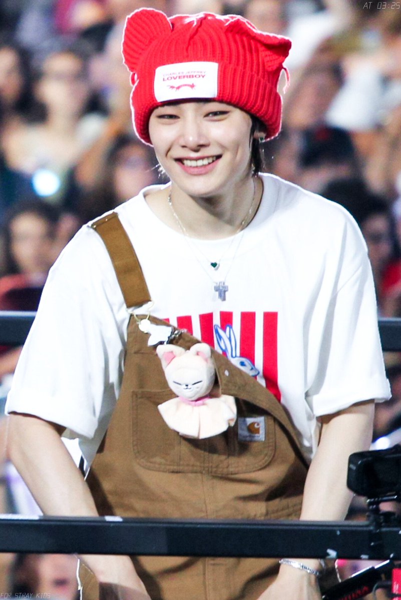 at_O325's tweet photo. 250730 DominATE 콘서트 HQ

정인아 생일 축하해 ❤️

#이엔이_사랑으로_반죽하는날 #INfinityWithJeongin
#HappyINDay
#스트레이키즈 #StrayKids #SKZ #スキズ #아이엔 #I_N #양정인 #アイエン https://t.co/v6dFtsrhyF