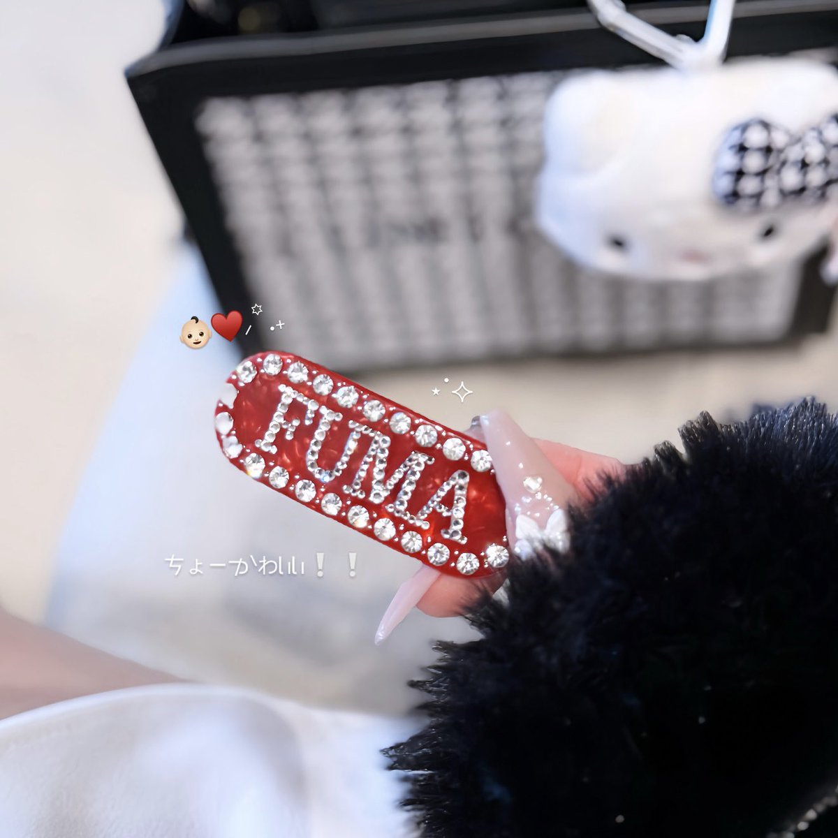 anir_diary_'s tweet photo. いろんなとこでバズってるSHEINのｷﾗｷﾗバレッタ🎀¥1000台とは思えぬクオリティかわいい大当たりすぎて➰🎶好きな文字×カラーでカスタムできて推しの名前いれたり手元撮影にも〰️😻👌🏻💕⟡.· https://t.co/TjzBNnigWa