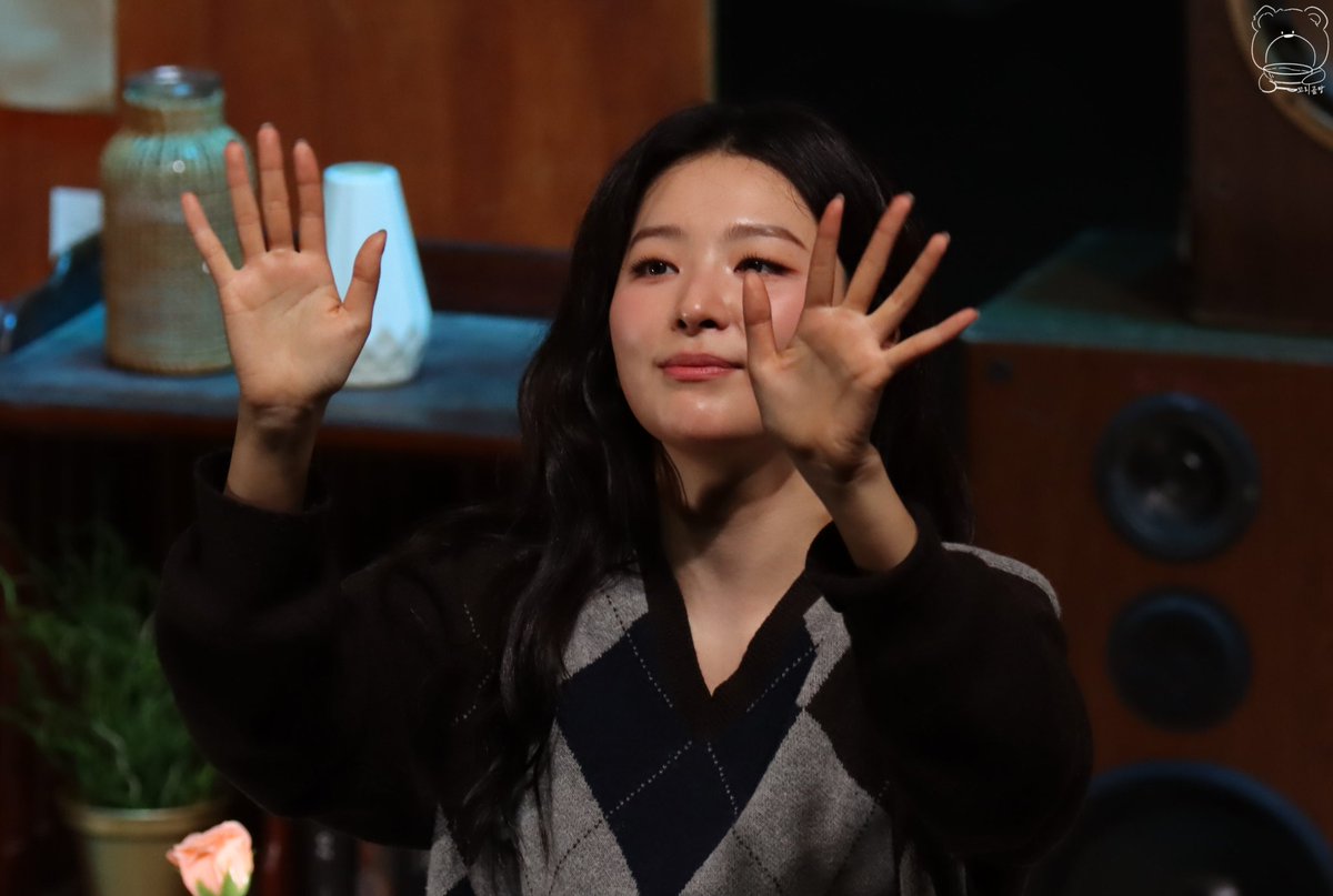 260207 슬기 생일 파티
#SEULGI #슬기
#RedVelvet #레드벨벳 #ONTHEROAD