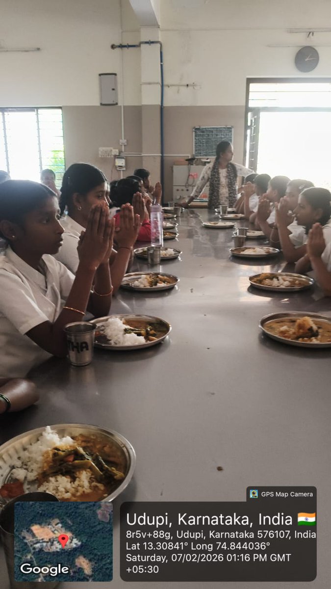 203Mdrs's tweet photo. Dinner #SocialAudit_SWDMeals #SocialWelfare_Karnataka https://t.co/BU1GZngaL5