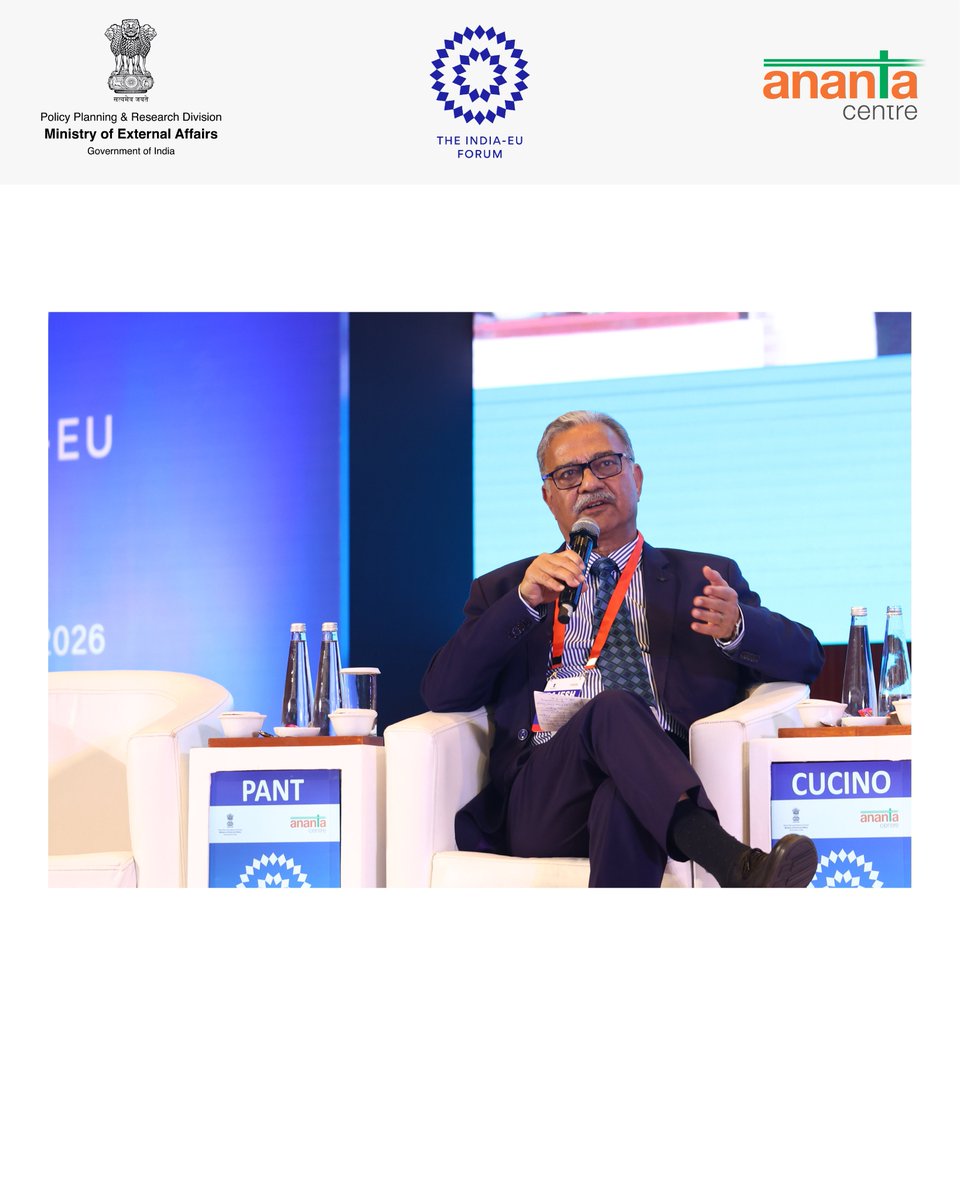 AnantaAspen's tweet photo. #TheIndiaEUForum2026 Session 14:
5-Dimension Battlefront: Building Resilient Defence Systems
The discussion featured @Ramchandan1Arun , Jetendra Gavankar, @LuisSimn , Davide Cucino, and Lt Gen (D.) Rajesh Pant, examining how industry-led innovation is enabling integrated defence capabilities across five domains.

Moderated by @IndBagchi.

#IndiaEUForum #IndiaEU #DefenceAndSecurity #StrategicResilience #AnantaCentre