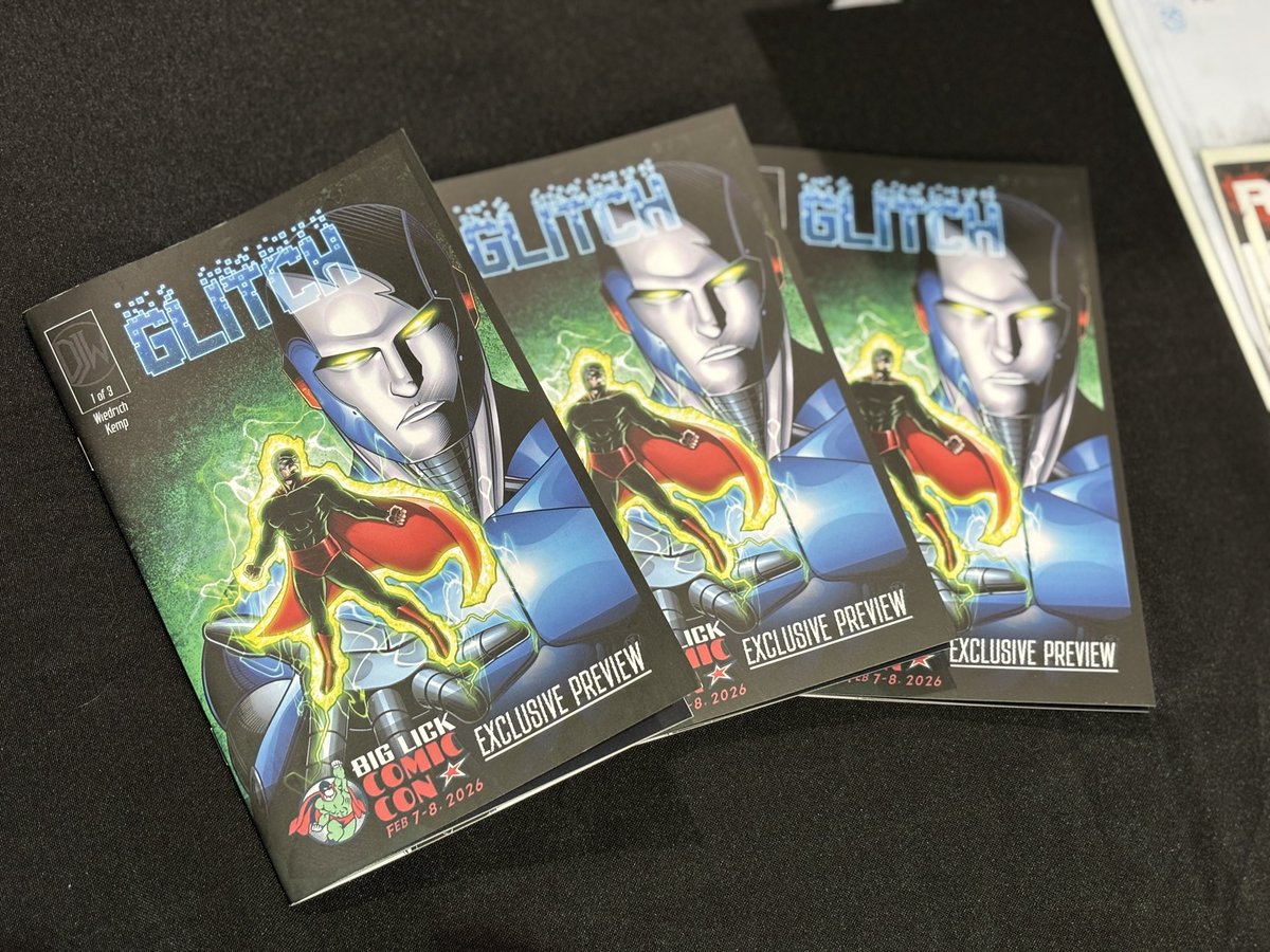 Preview copies of my book "Glitch" number 1 available at my table this weekend at <a href="/biglickcomiccon/">Big Lick Comic Con</a> 

Fund the full book on Kickstarter: 
🔗: kickstarter.com/projects/djwie…