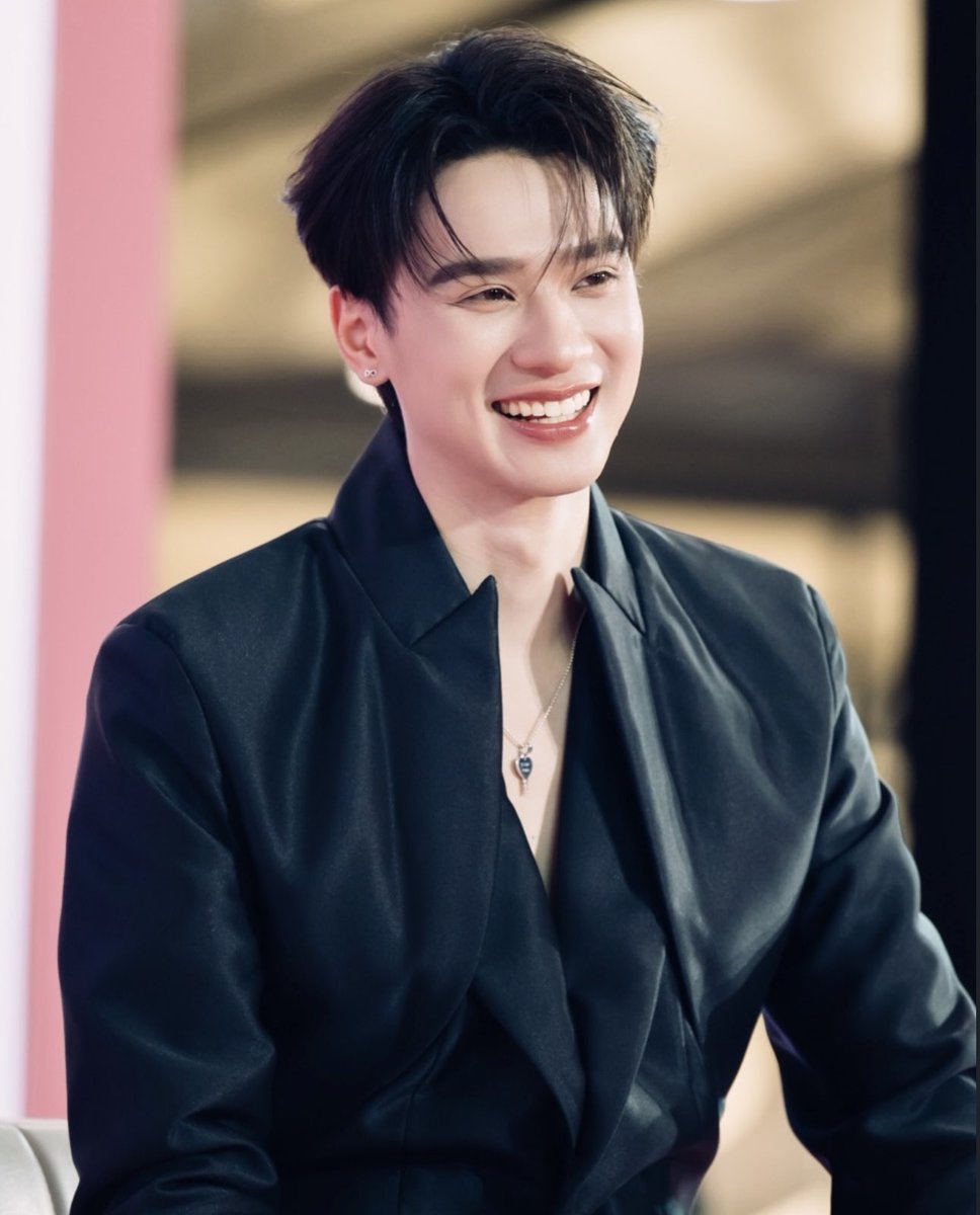 รักรอยยิ้มนี้ทิสุดเลย ♡ ♡