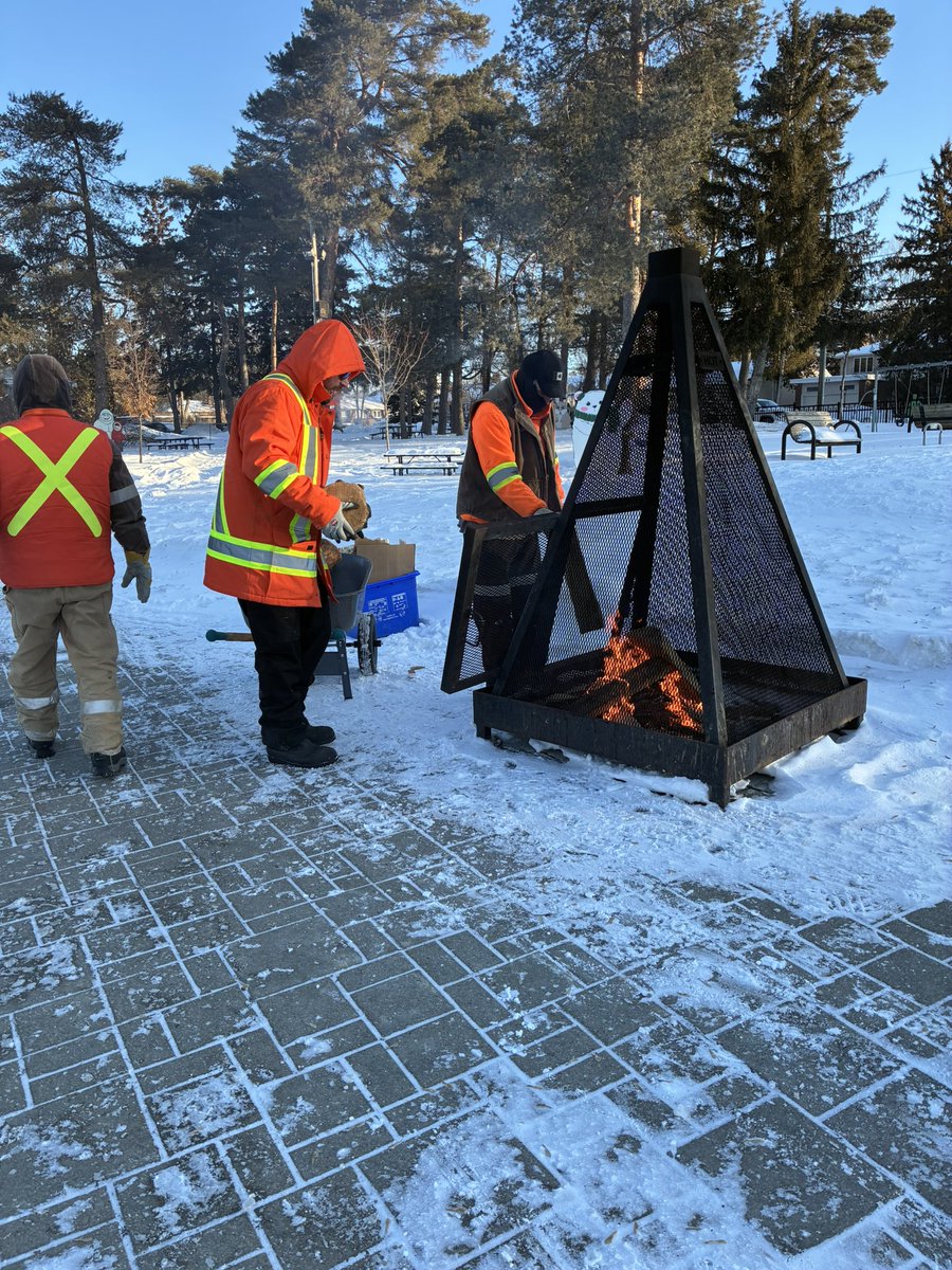 RH Winter Carnival tweet media