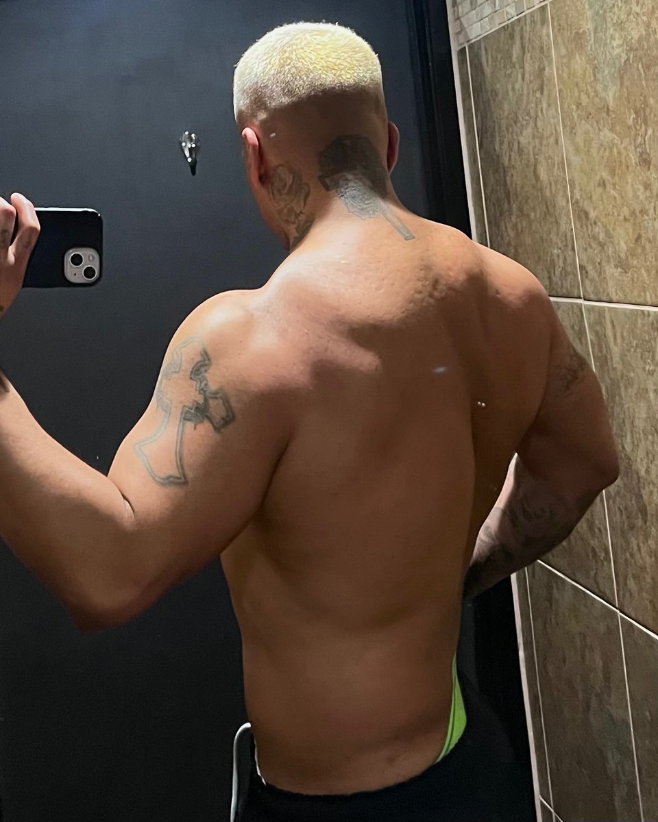 F.A.B.I.A.N tweet media