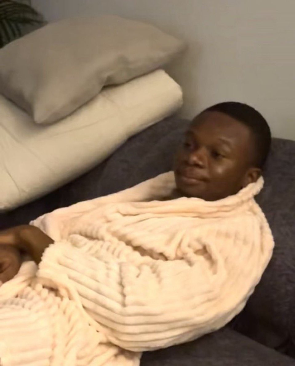 Cm9Mart's tweet image. Bruno tried to do legendary cherki assist but e no work 😂😂