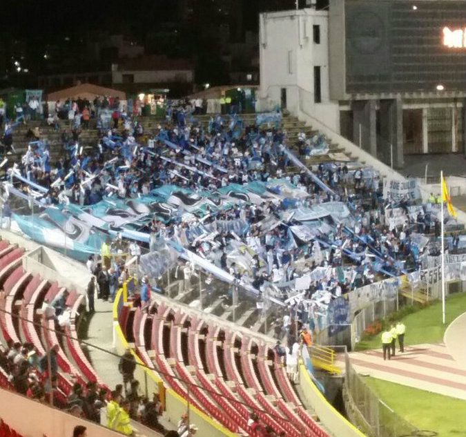 Un país nos alentaba!

El día que todo el país fue hincha de Atlético, menos un barrio que ya saben que es!