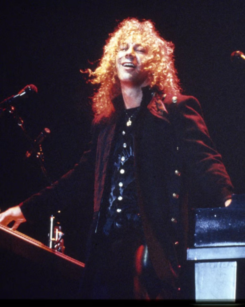 Celebrating <a href="/dbdavidbryan/">David Bryan</a> today! Give our keys man some birthday love 👇