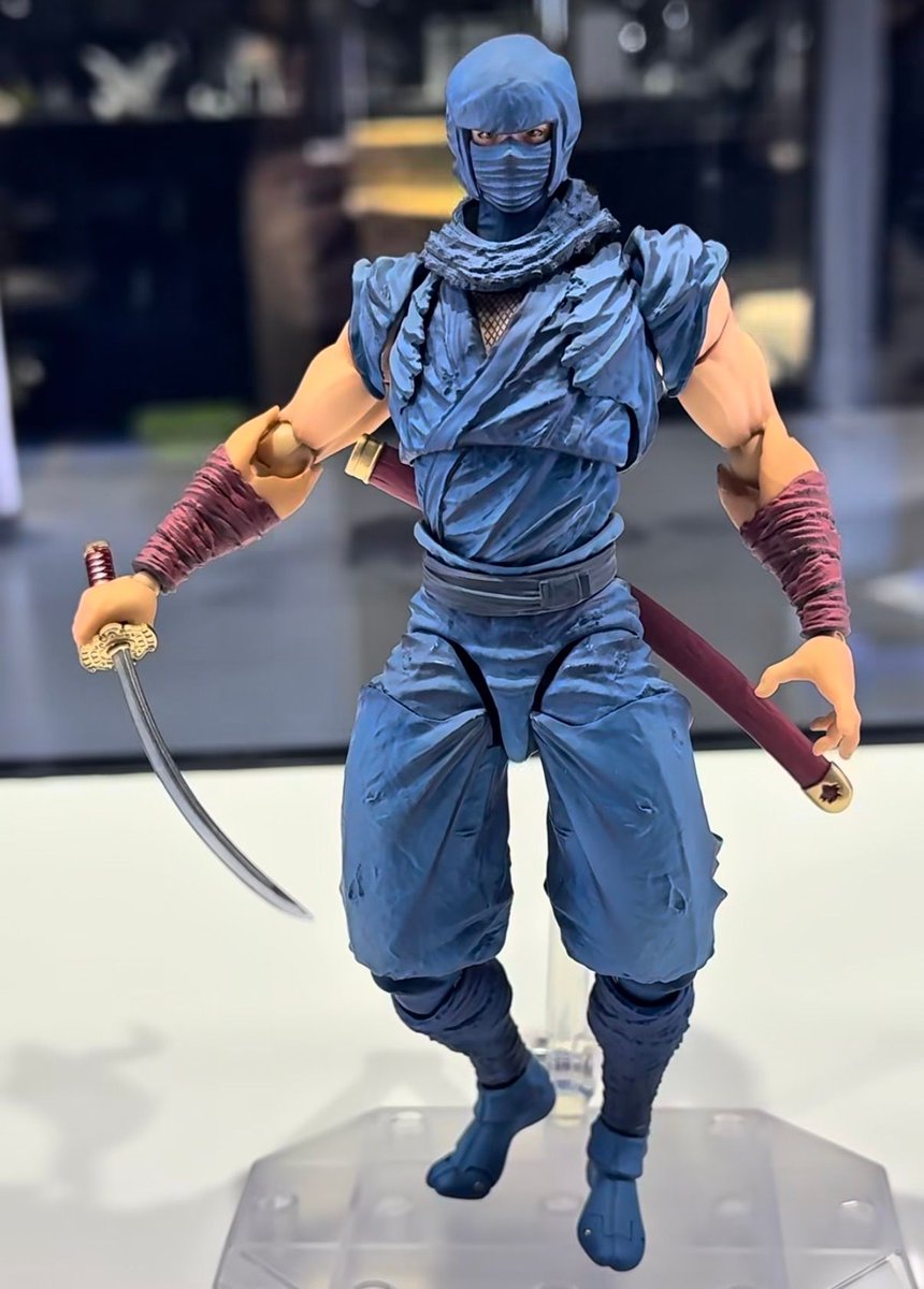 preterniadotcom's tweet image. A look at the painted prototype of Kaiyodo Revoltech Amazing Yamaguchi Ryu Hayabusa from the original Ninja Gaiden, on display at Wonder Festival Winter 2026.