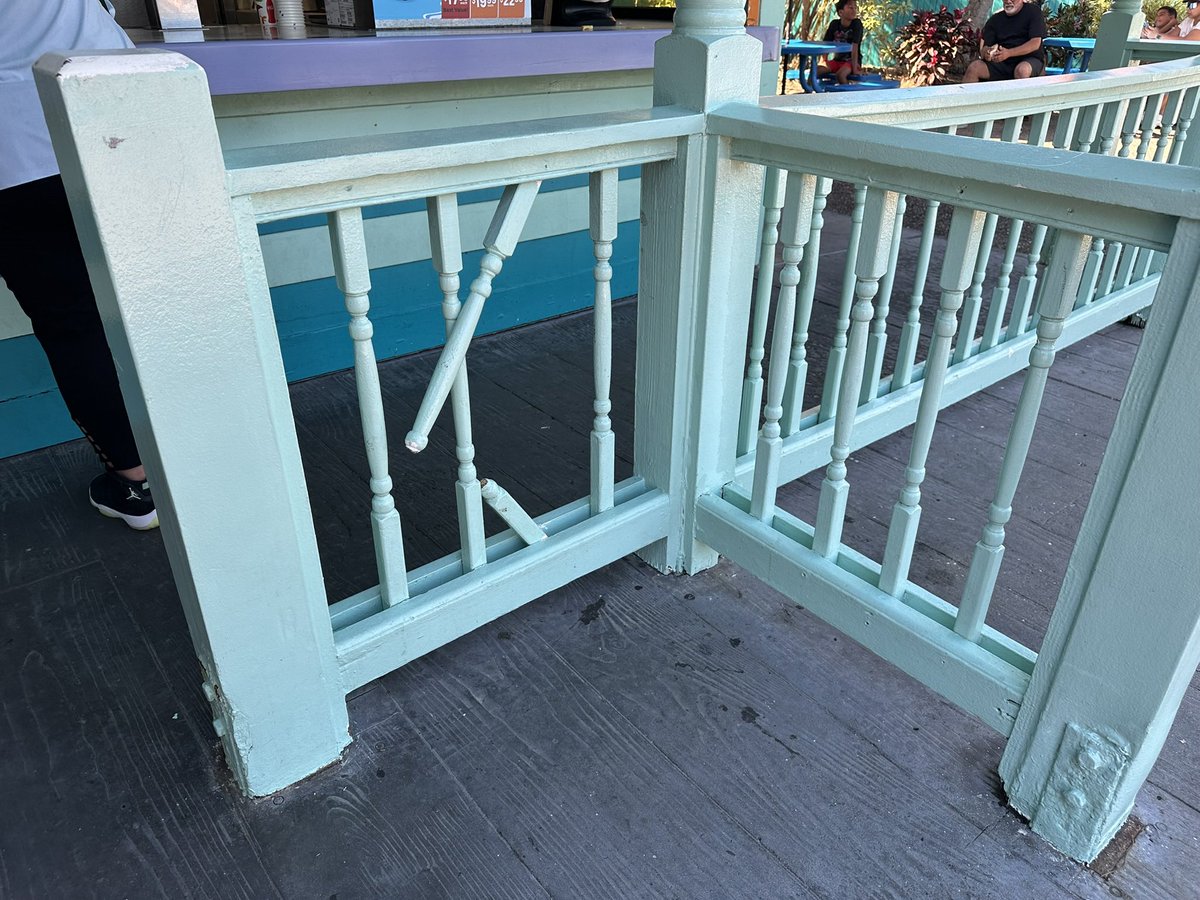 SeaWorld Work Orders tweet media