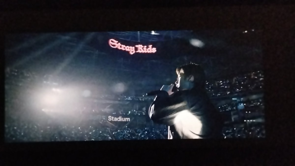 jelly🪭​ tweet media