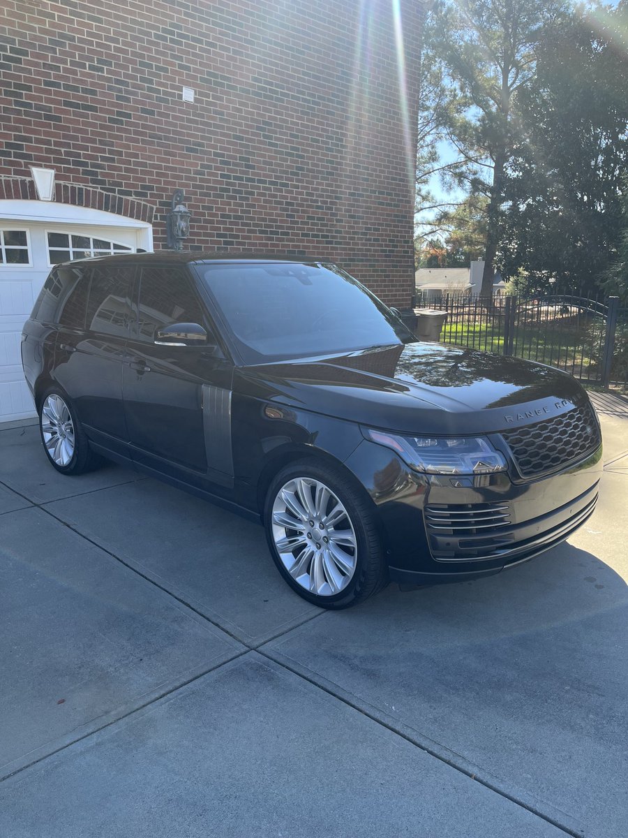 smokeydee44's tweet image. Had my last one for 10 years..found me a 2021..#RangeRover