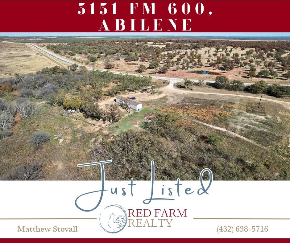 redfarmrealty's tweet image. 🏡 NEW Jones County listing! 2017 single-wide on 3± acres just off FM 600 &amp;amp; 17 mi north of I-20 🌾 Hawley water, electric &amp;amp; fiber, large oaks, plus goat barn &amp;amp; shed 🐐 Move-in ready! 💰$195,000
LISTING INFO:buff.ly/Q2xiKo4
#RedFarmRealty #RedFarmWay #CountryLiving