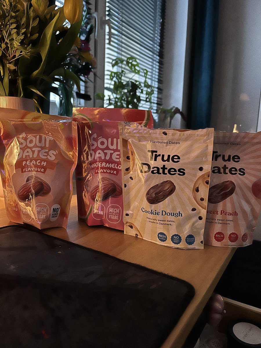 Lubię daktyle, nie wiem czy wiecie