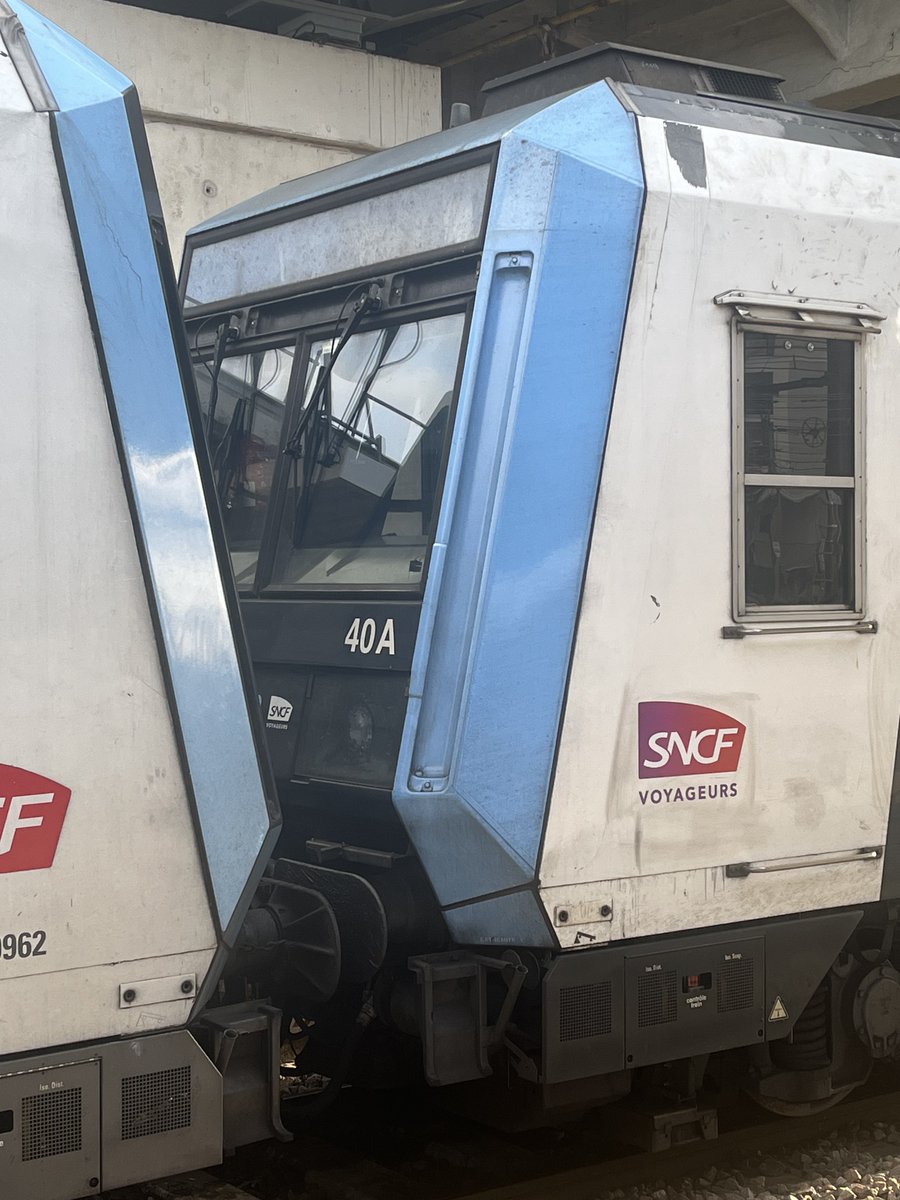 Ericflat tweet media