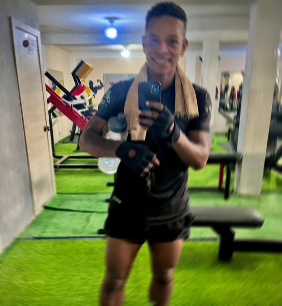 chavezcris93's tweet photo. 5 meses 🎉🎊💪🏾 #pasoapaso #esforzadoyvaliente https://t.co/BInkIQsXK6