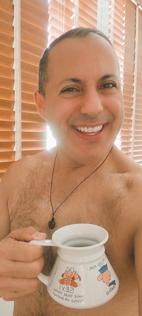 elsecreto_edu's tweet image. Mis #twitteros Trasnochado pero feliz y agradecido porque todo se va acomodando como debe ser.

Vida y Salud.