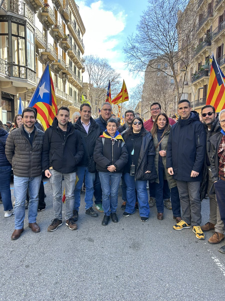 JuntsperCodines's tweet image. Hem estat a la manifestació contra el desgavell de @rodalies per dir que ja n’hi ha prou.