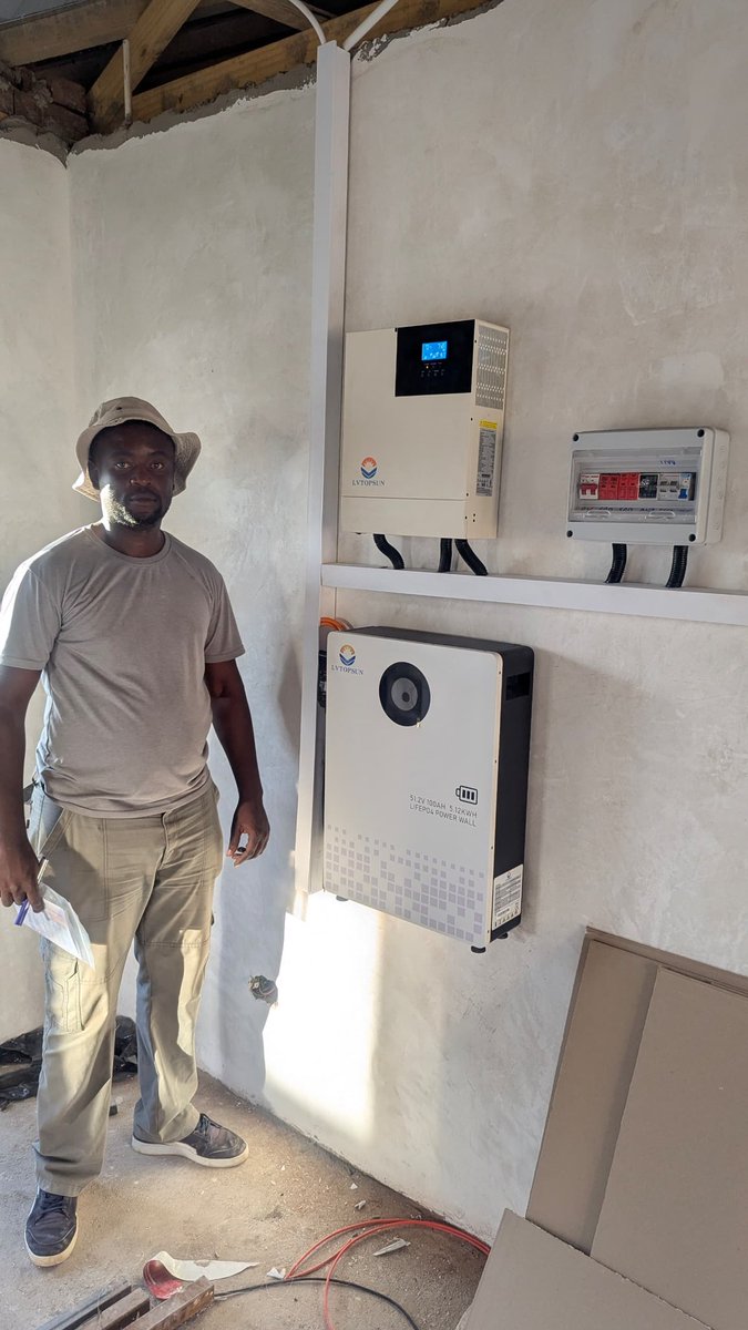 khemEnergy's tweet photo. Switch to solar https://t.co/nOn99Jz8OP