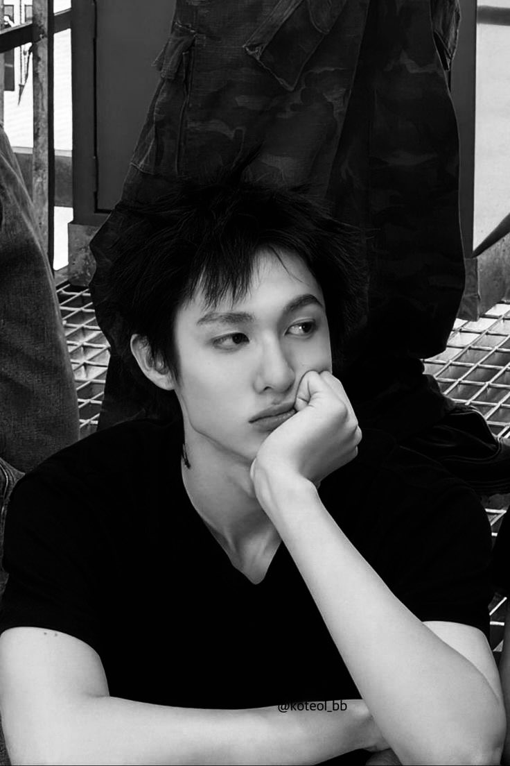 Hoonifiey's tweet photo. #Marhoon Few Tweets AU
— Alex &amp; Lexy 

"Sifat BaikMu Yang Orang Tahu, Itu KaranganKu" https://t.co/4hEIWq9mTs